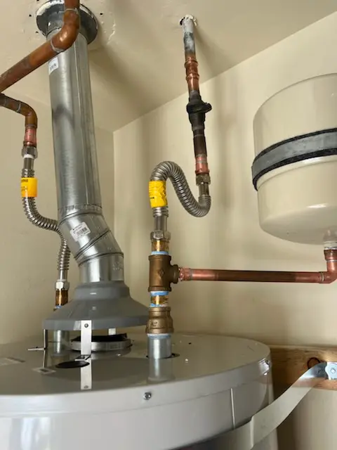 Water heater installation and plumbing repair in New Hanover Square